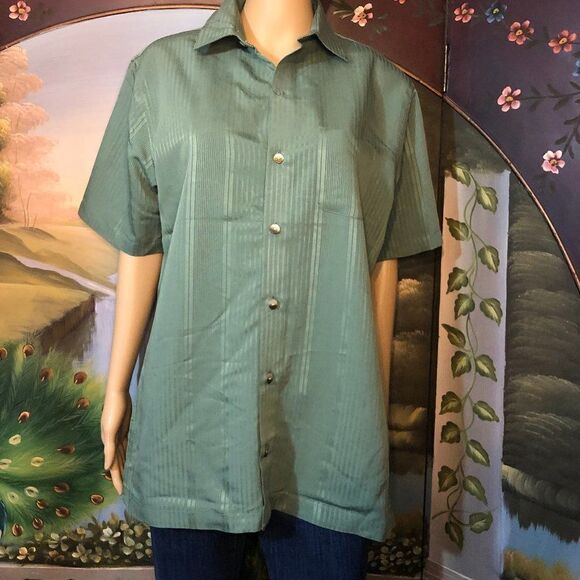 New Van Heusen Air Cooling Olive Green Button Down-Small - Picture 2 of 7